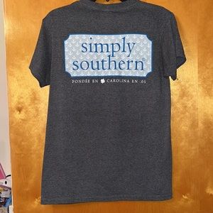 Simply Southern gray t shirt- size small